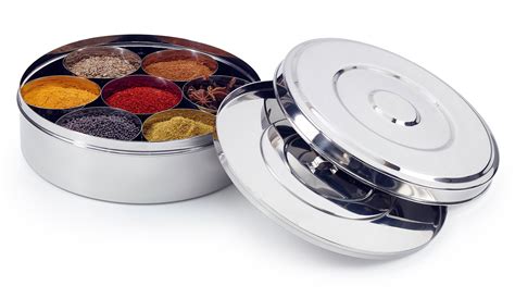 masala dabba with two lids